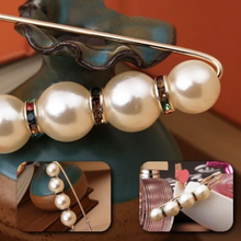 Load image into Gallery viewer, Big Beads Brooch