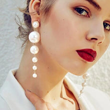 Load image into Gallery viewer, Simulated Pearl Long Earrings