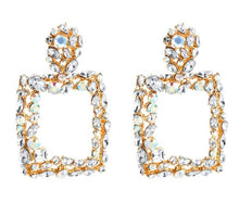 Load image into Gallery viewer, Vintage Metal Statement Earrings