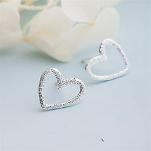 Load image into Gallery viewer, Heart Stud Earrings